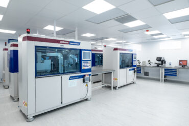 On-site Micromoulding production - ISO 13485 in ISO Class 7 Cleanroom medical micro molding