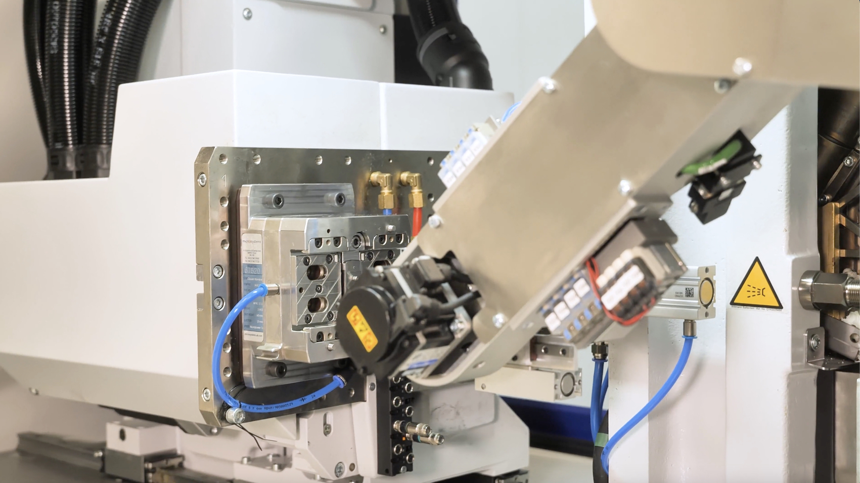 micro molding automation