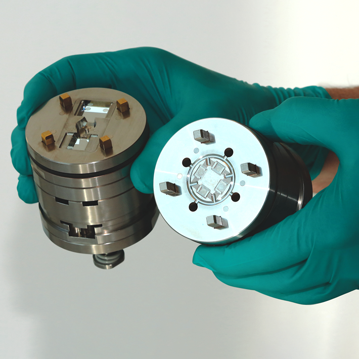 exchangeable mold insert
